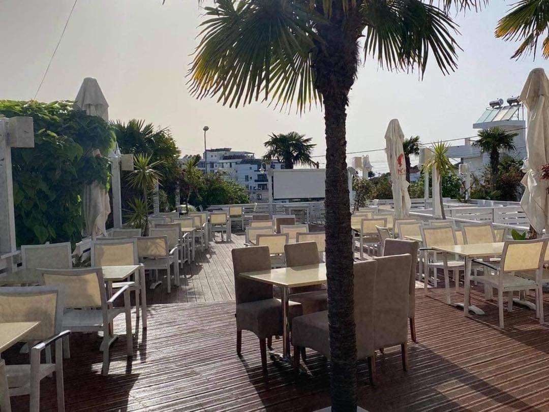 La Luna Hotel Ksamil Extérieur photo