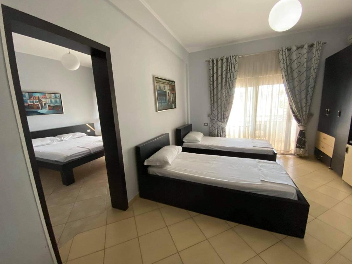 La Luna Hotel Ksamil Extérieur photo